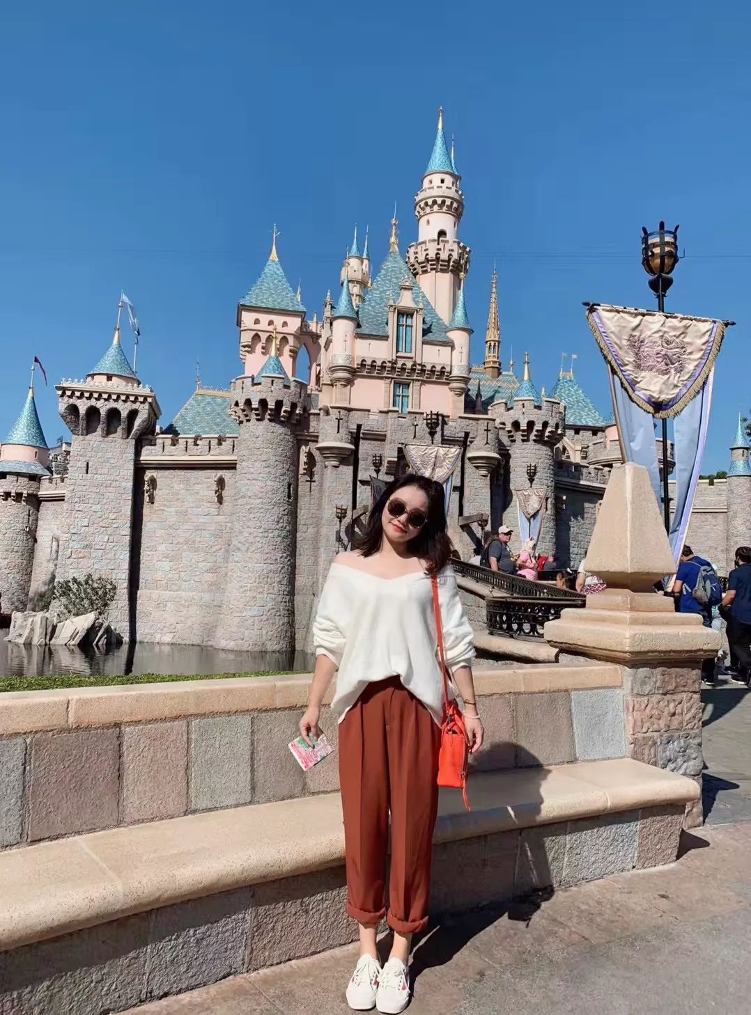 迪士尼必打卡的十个地方,打卡迪士尼纯玩三日