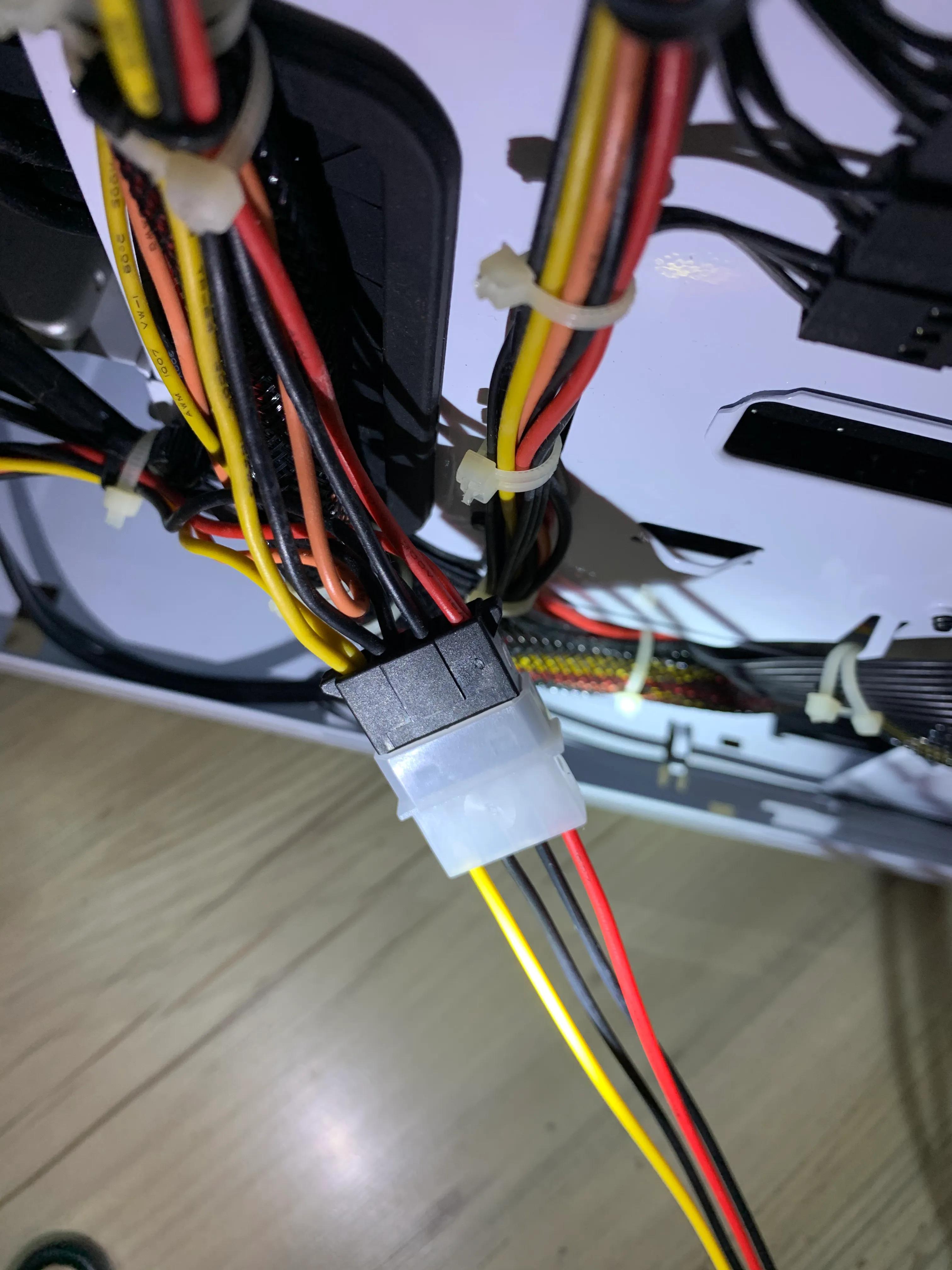 自己怎么换电脑硬盘,自己动手更换电脑硬盘