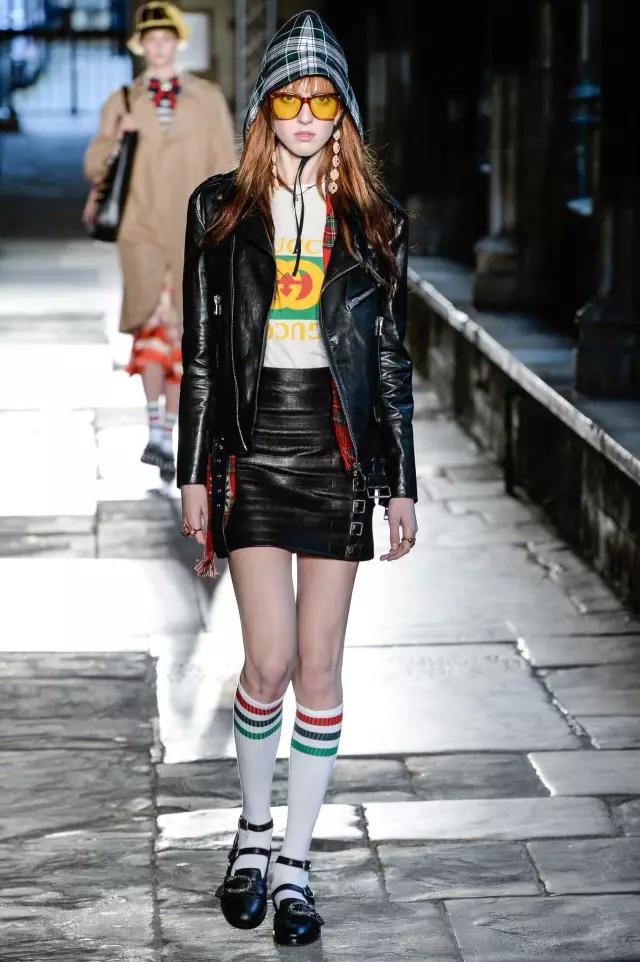 冬季保暖长筒袜穿搭,冷天半腿袜有了新穿法