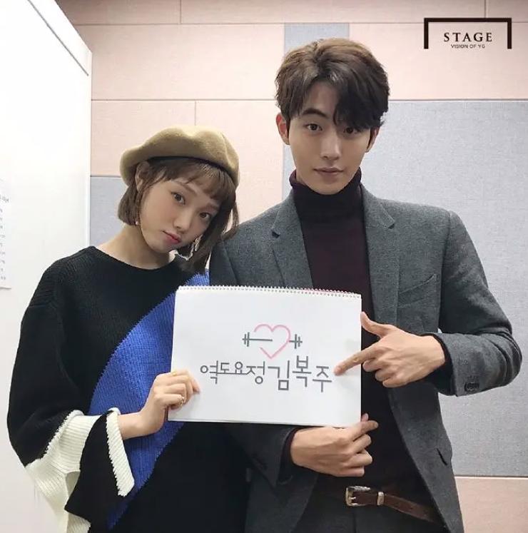 李圣经公布恋爱,李圣经恋爱中的状态