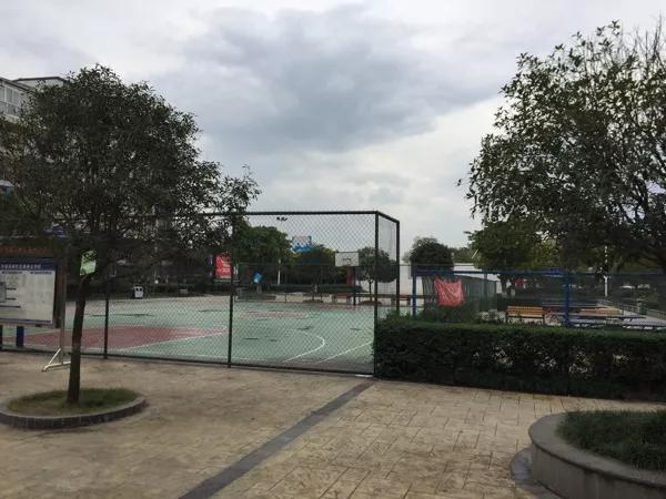 值得收藏的免费运动场地大全