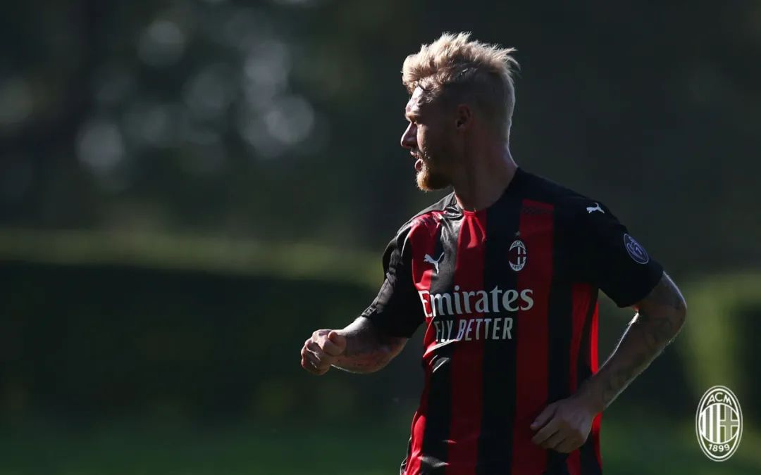 西蒙克亚尔照片,西蒙克亚尔最佳球员