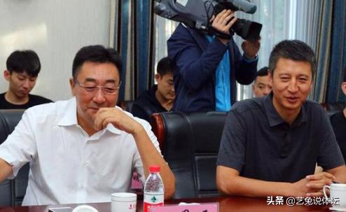 第一个解约nike的明星,亚洲第一个签约aj是谁