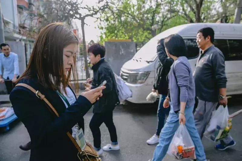 链家工作美女,链家女中介