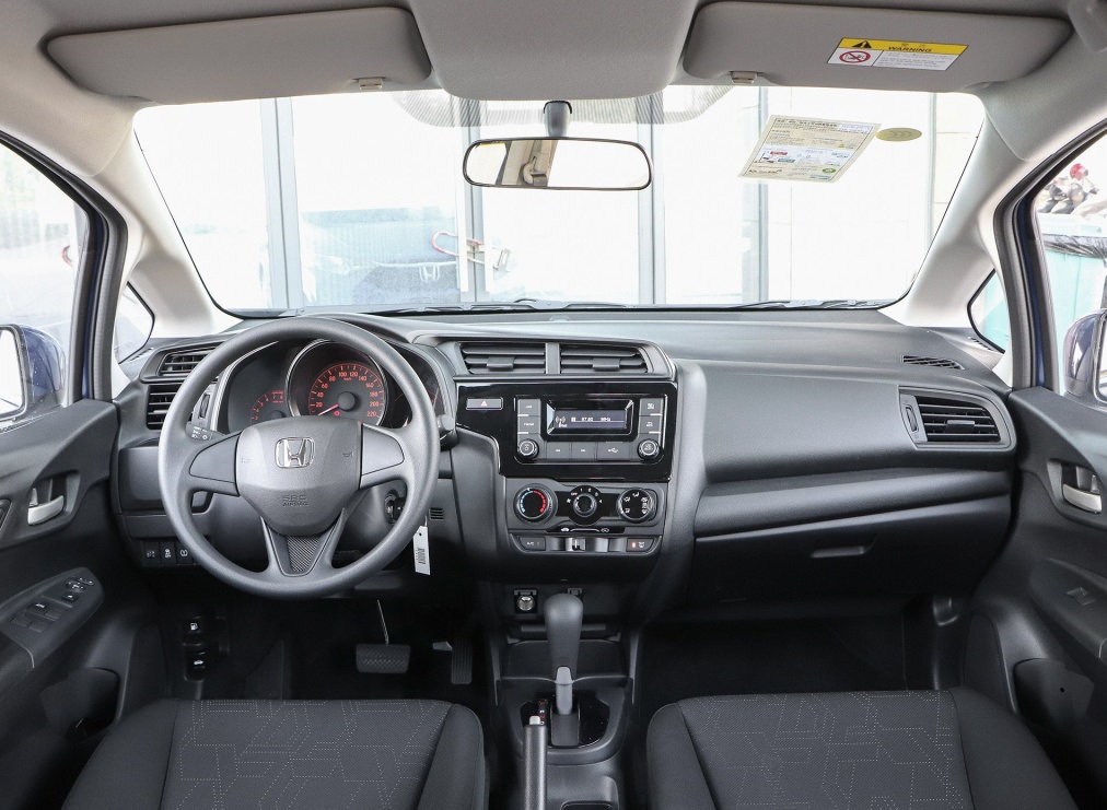 本田飞度1.5高配版cvt价位,全款落地的飞度