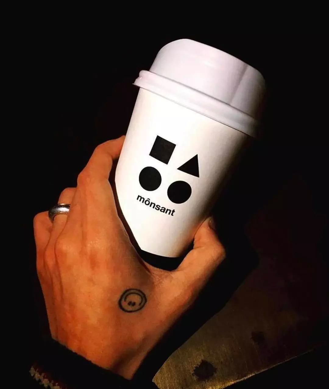 权志龙带货视频大全,权志龙带货夹克