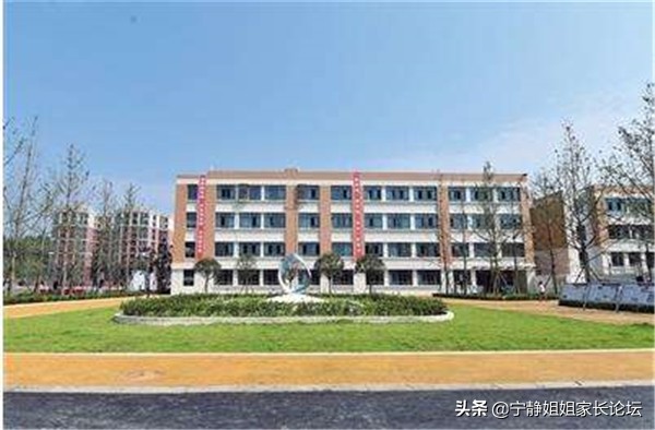 小升初名校巡礼：成都高新区初中学校巡礼，高新区的家长注意了