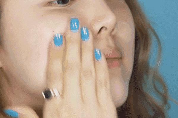 韩国明星用过不脱妆粉底,韩国明星化妆不脱妆