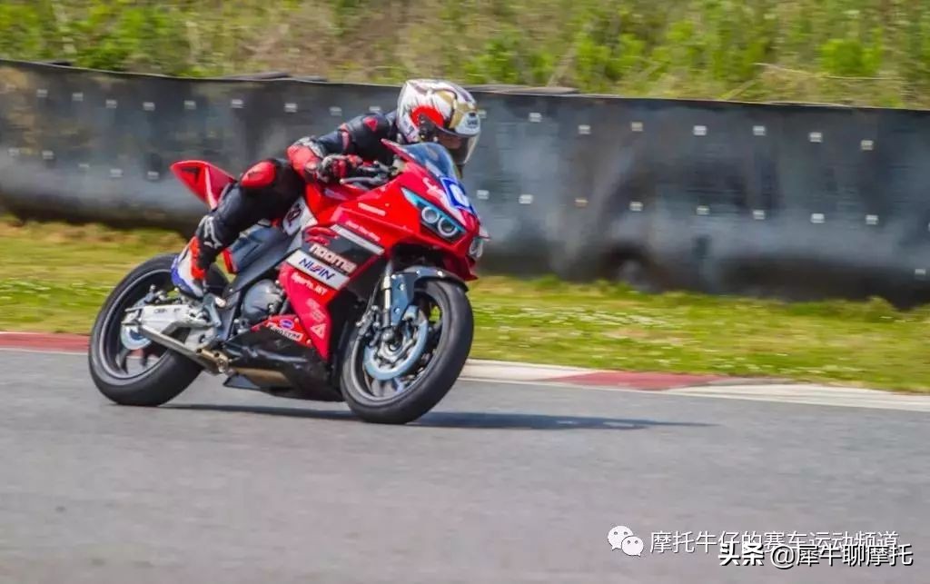 国产摩托力帆发动机,国产4缸摩托发动机