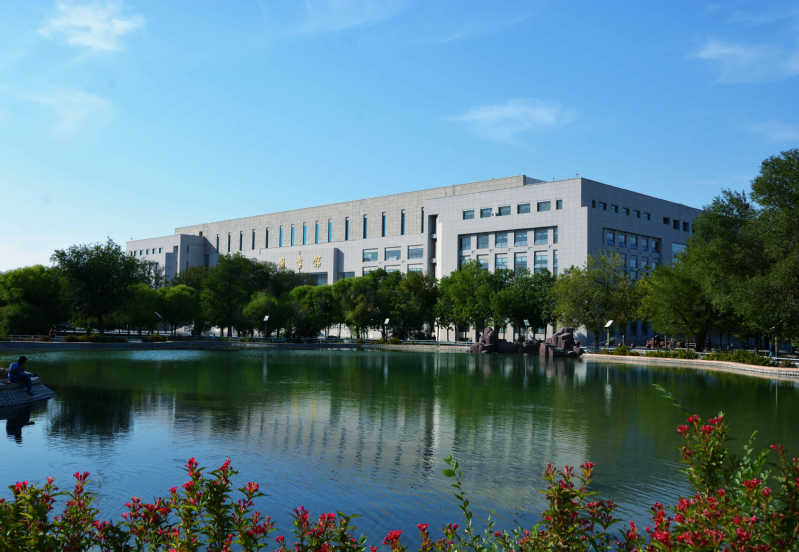 一个人新疆深度游旅游攻略,新疆一个人旅游北疆路线