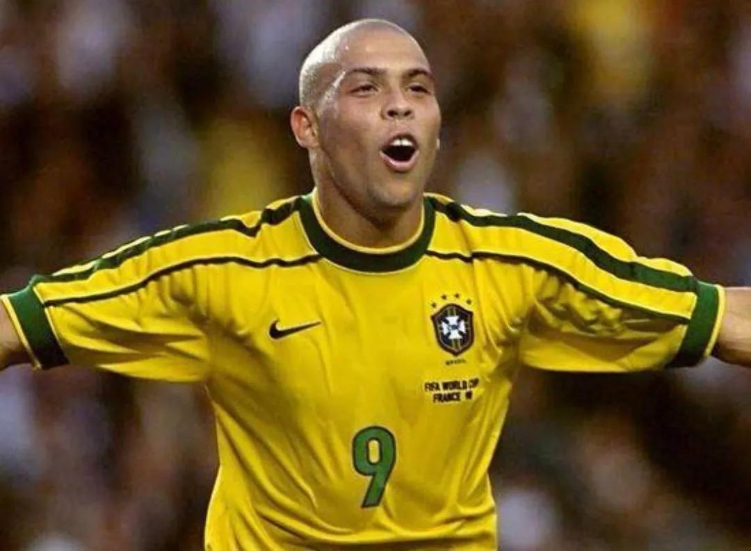 世界足坛10大球员,世界足坛五大巨星