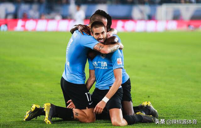 一方小将登场,一方小将