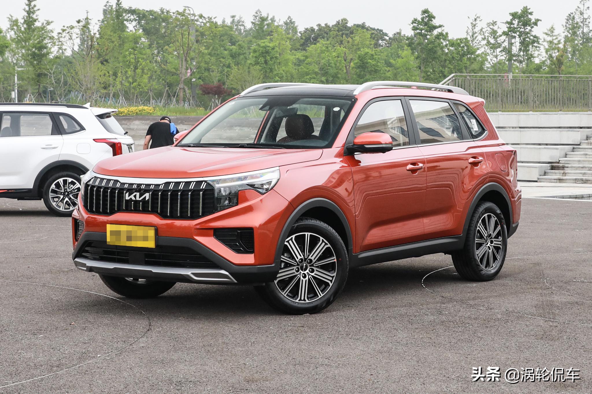 15万预算日系哪款suv比较好,家用15万非日系合资车suv