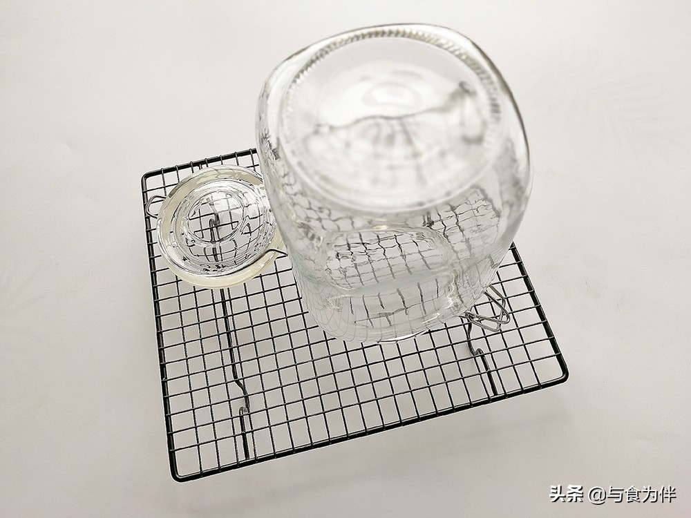 杨梅酒怎么泡才香浓郁又好喝,杨梅酒怎么泡好喝又简单