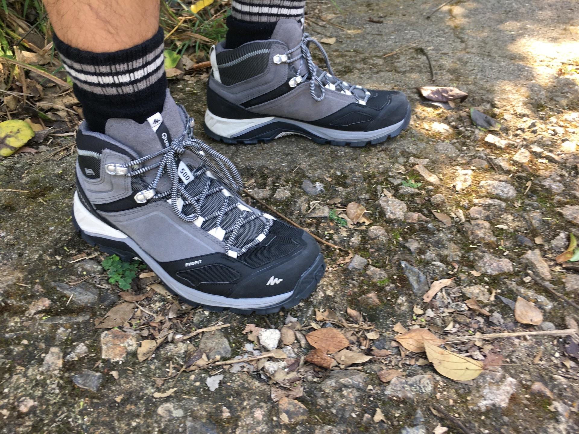 遨游仕t450对比迪卡侬mh500登山鞋,迪卡侬登山鞋性价比怎么样