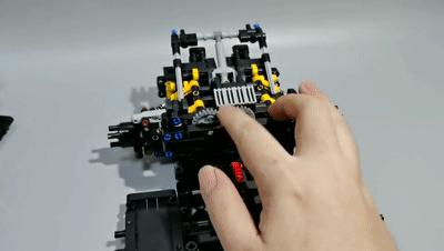 宇星模王13056拼装全过程,宇星模王积木开箱拼装过程