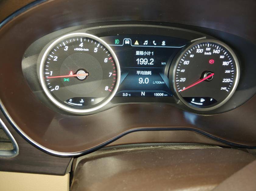 宝骏7301.5t,17款宝骏730尊享型