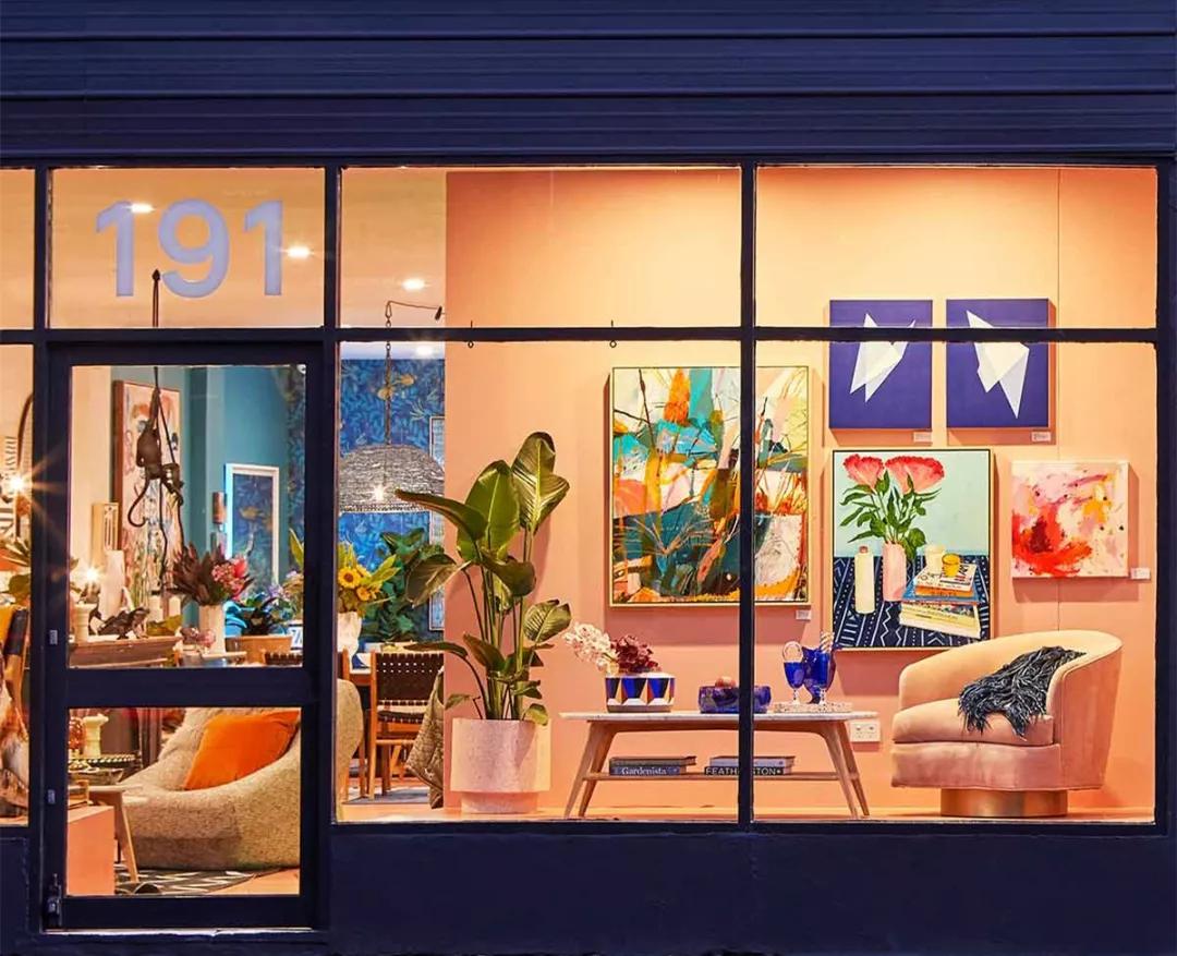 一家匠心别具的新潮家居买手店,她打造了一家美如画的家居买手店