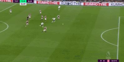 孙兴慜武磊射门时间,客场打韩国武磊将对决孙兴慜