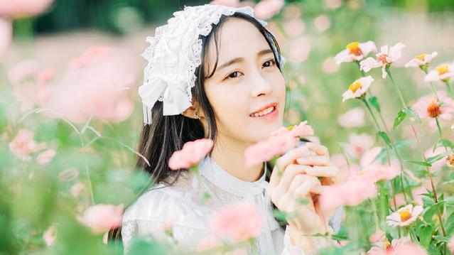 12月初鸿运当头走大运的三大生肖,算命十年二十年贵人运