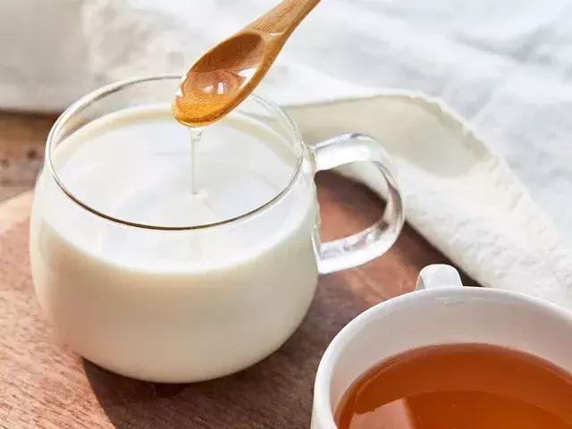 冬季才能酿得的“枇杷蜜”，甜润生津，稀少珍贵，女人的养颜神器