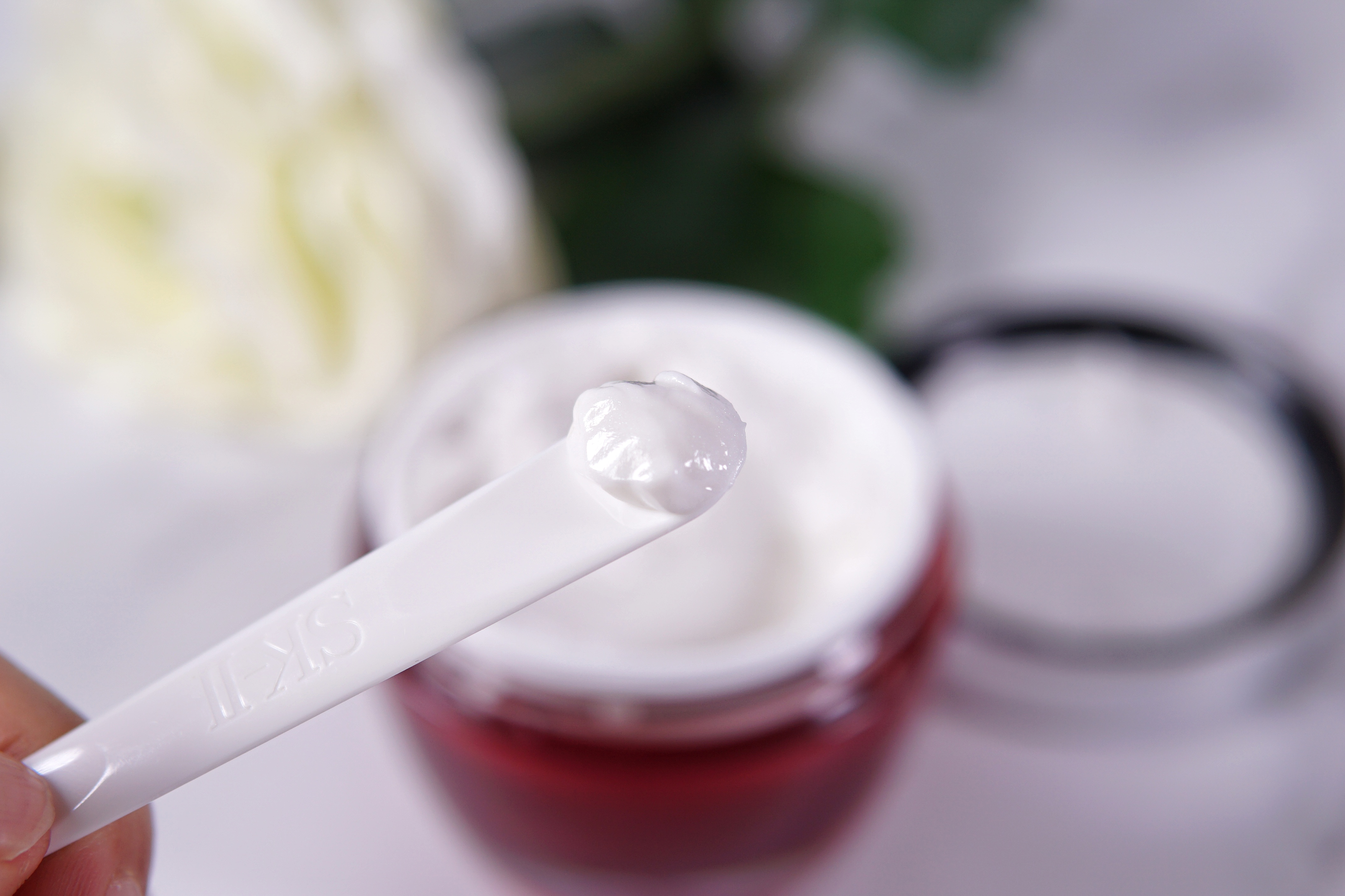 olay大红瓶面霜和空气霜区别,olay大红瓶不同版本怎么选