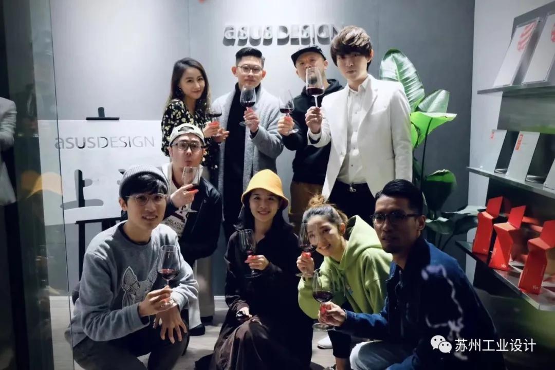 鍗庣i绯诲垪,鍗庣鐢佃剳涓绘澘涓撹