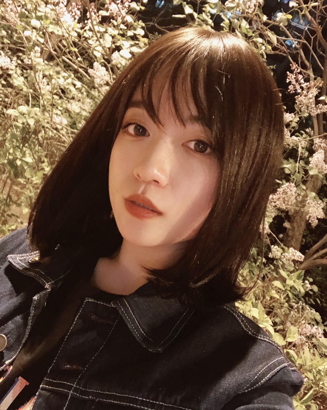 什么样的假发好戴又逼真,什么价位的假发戴着逼真