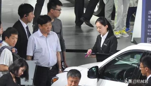 机械行业毕业能干什么,机械行业转行学什么比较好