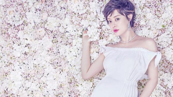 论40岁的孙俪多迷人,孙俪微博上说她保持年轻的秘诀