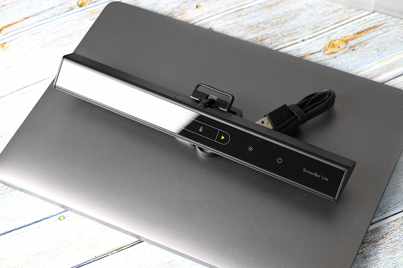 晚上看电脑觉得不舒服，试试这款