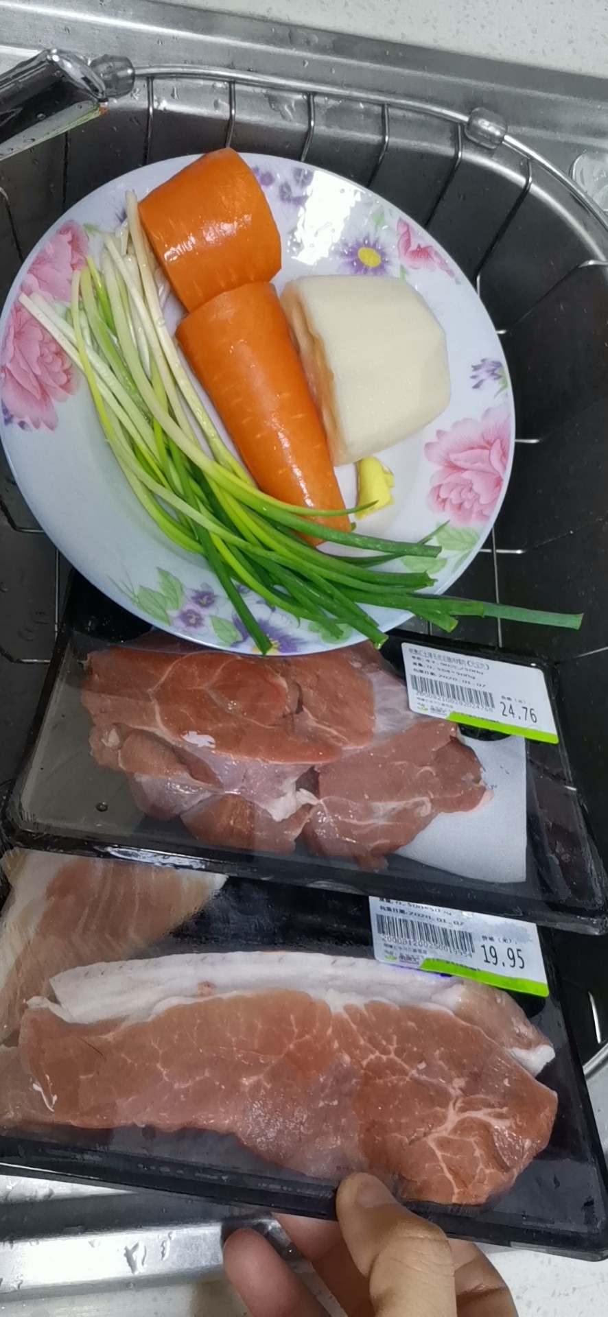 包子蒸回缩包子皮是苦的,蒸出来的包子发硬死面