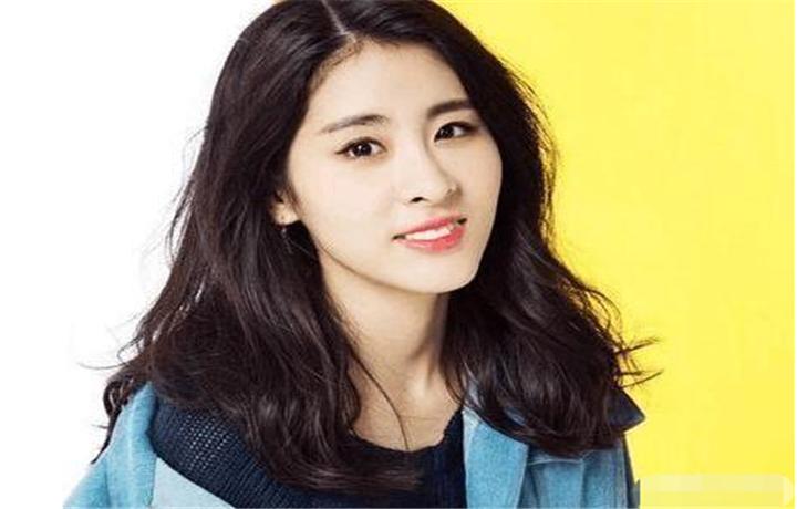 张碧晨鼻子怎么了,张碧晨鼻子怎么那么难看