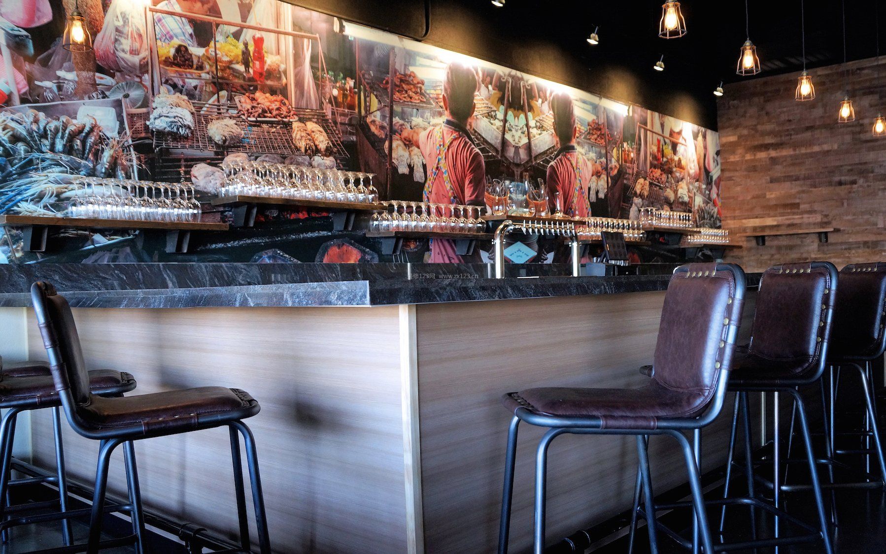 酒吧怎么装修最便宜,南京酒吧装修施工