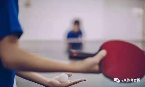 乒乓球怎么抽球劲大,乒乓球带弧度的抽球