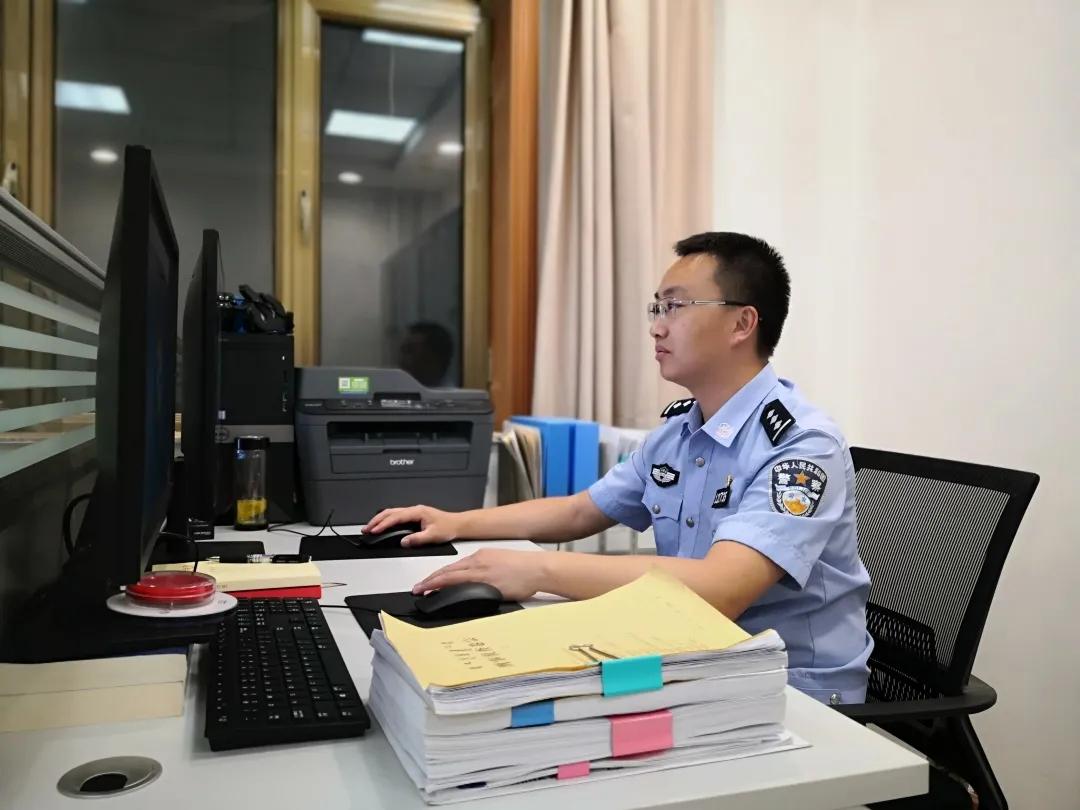 内蒙古侦破特大跨境网络赌博案,拒绝跨境赌博普法视频