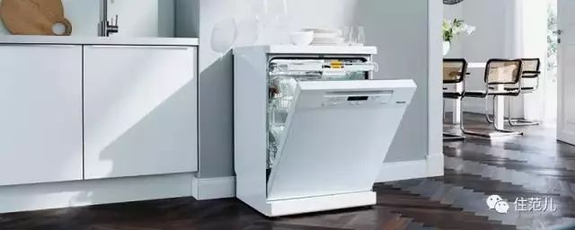 过去的一年,新中产们居然在家的这些地方花了几十万