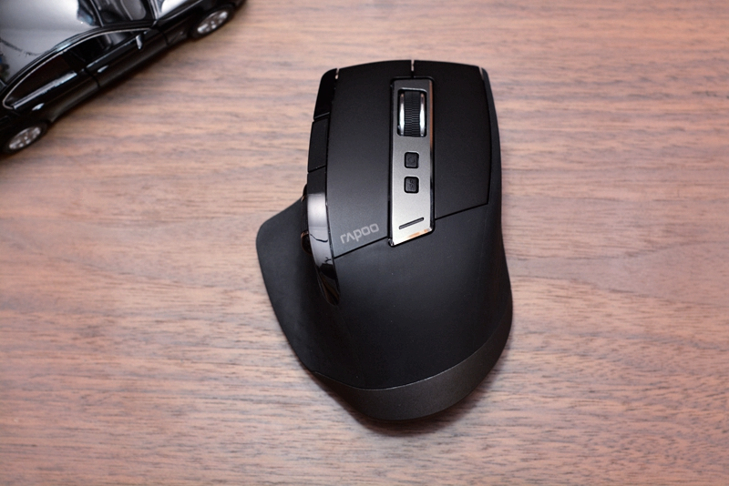 雷柏mt750是什么接口,雷柏mt750l鼠标更换电池教程