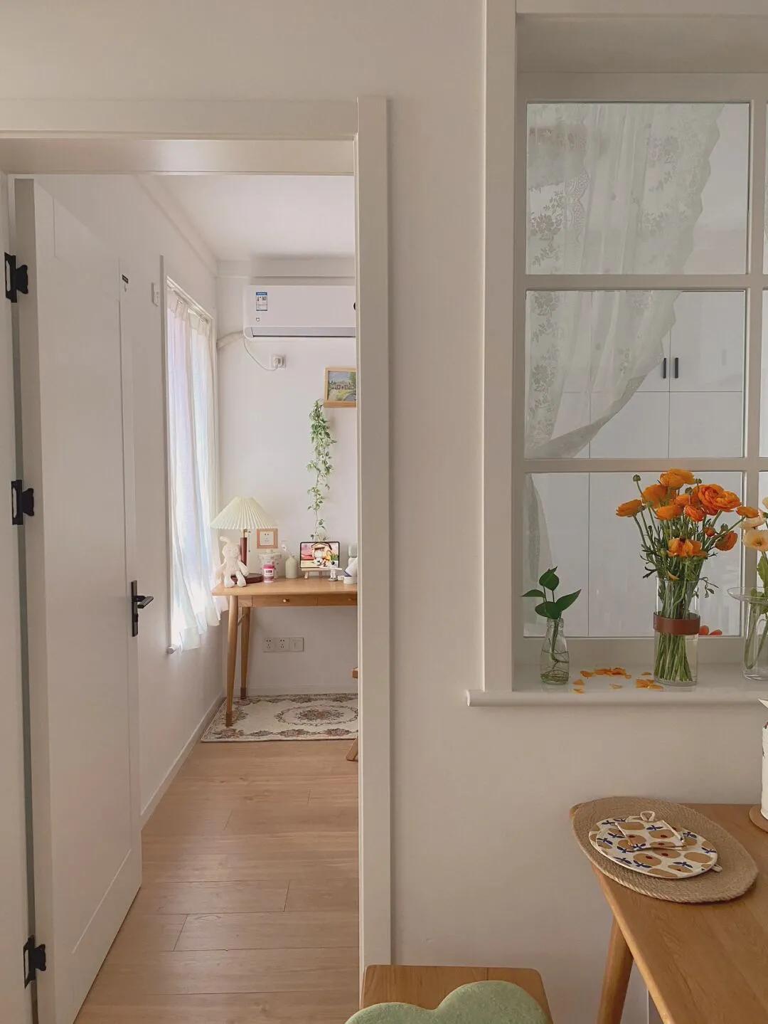 又一独居女孩爆红！买下60m²二手房，仅花4.5W装成全能“大胃王”