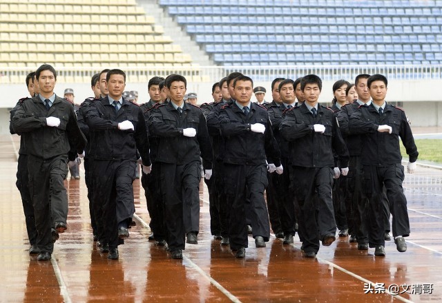 保安每天工作12小时一年没有休息,保安一天12个小时的工作累吗