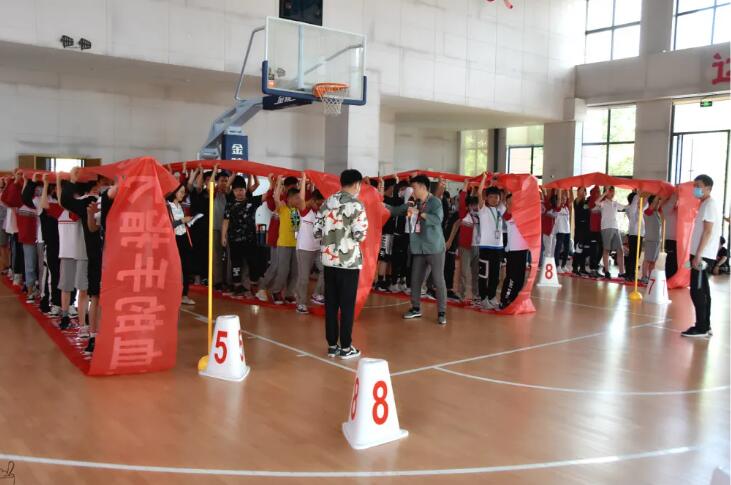 趣味运动会携手共进视频,趣味运动会携手同行