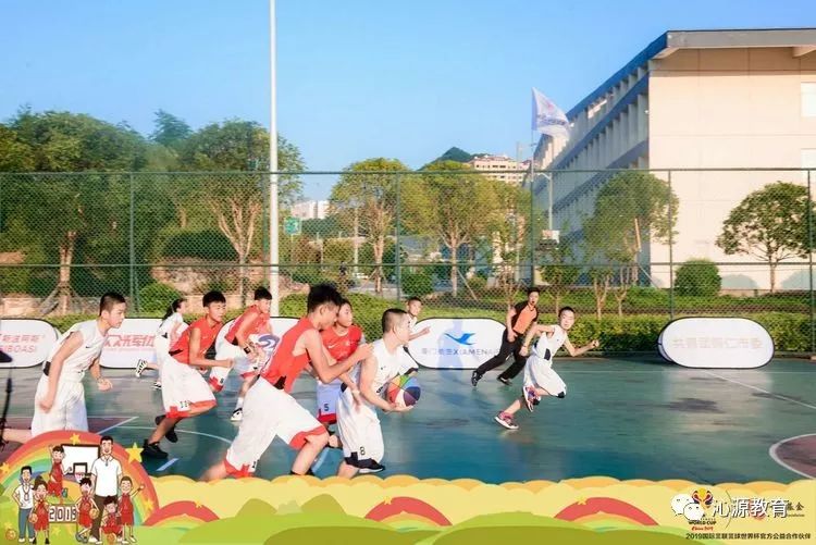 心怀篮球梦圆梦在铜仁——沁源县姚基金冠*队军**频获喜讯