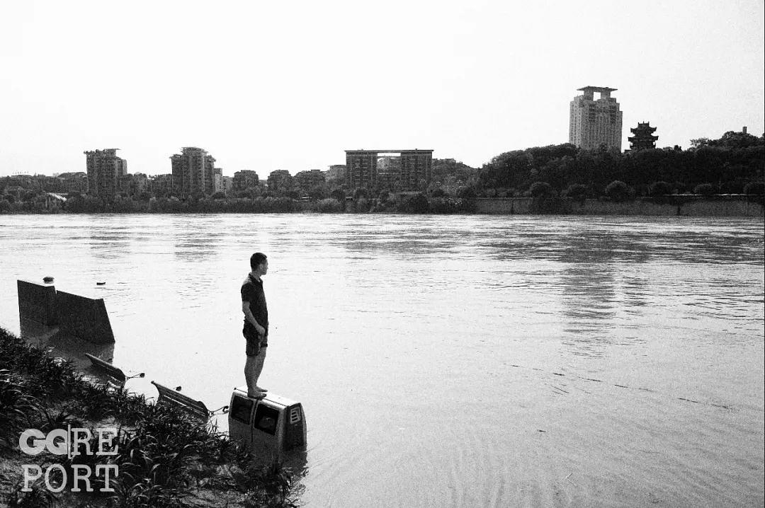 gq报道梁娇颖,gq报道细节分析