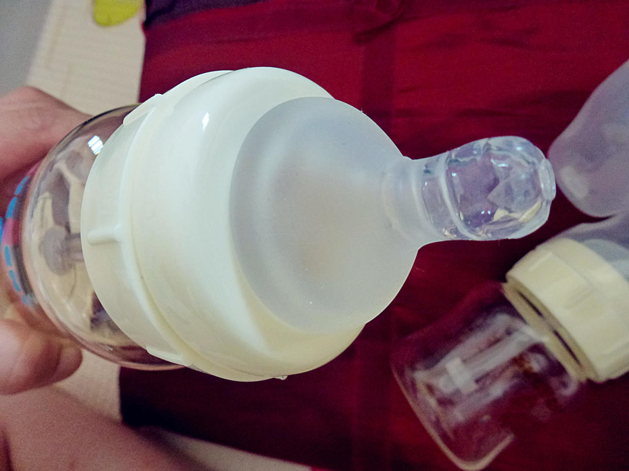 奶瓶玻璃防胀气防呛奶推荐,奶瓶0-12个月防胀气防摔防呛奶