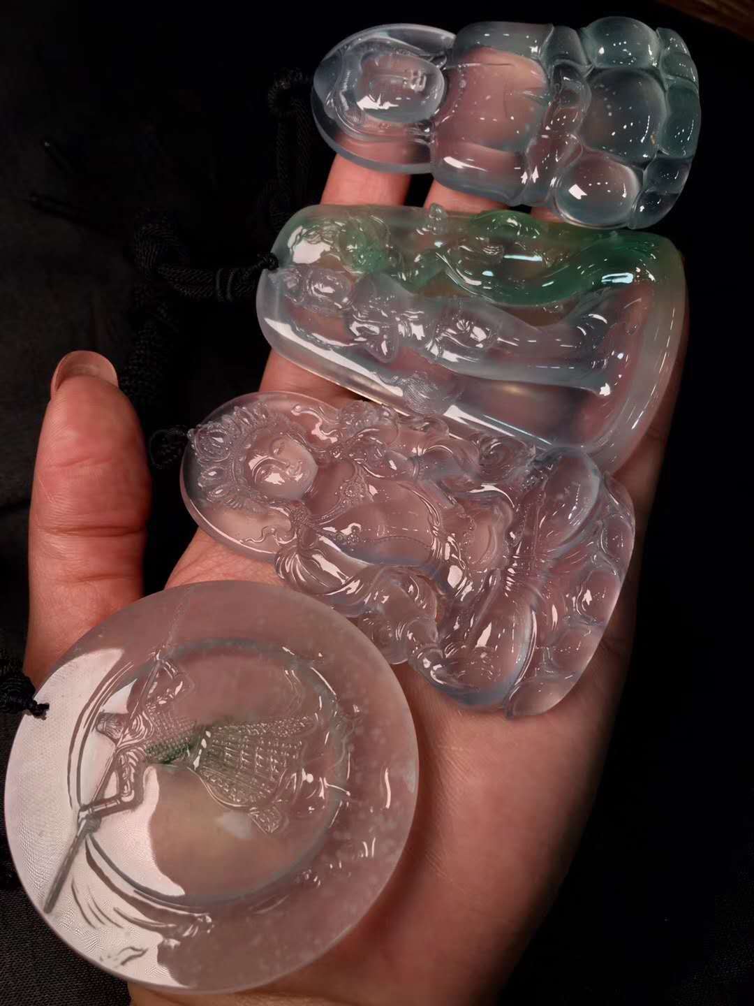 如何区分翡翠a货与bc货,什么是翡翠a货什么是b货