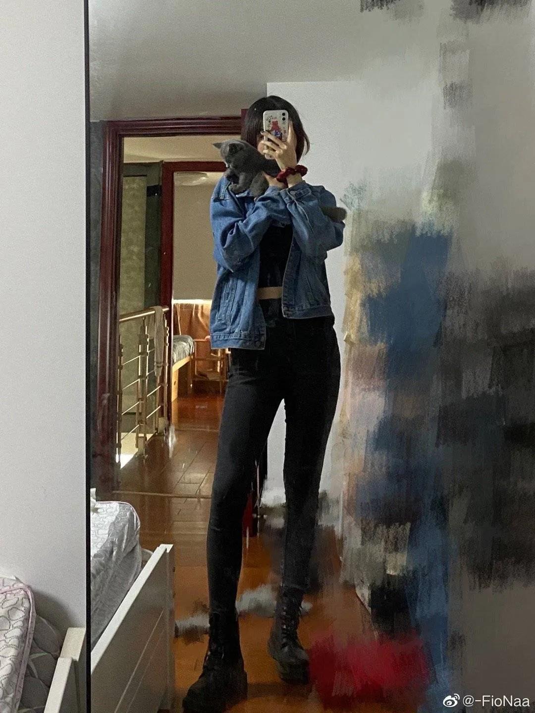 有些女生不用看脸也觉得是美女,有一种美是不用看脸的