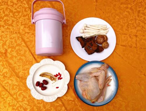 马上快要过年了大家准备好了吗,马上过年啦家里都开始备年货