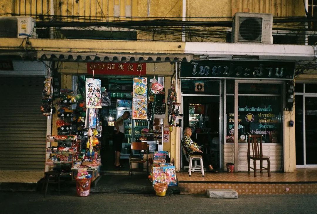 blackpink同款胶卷相机,blackpink同款胶片机