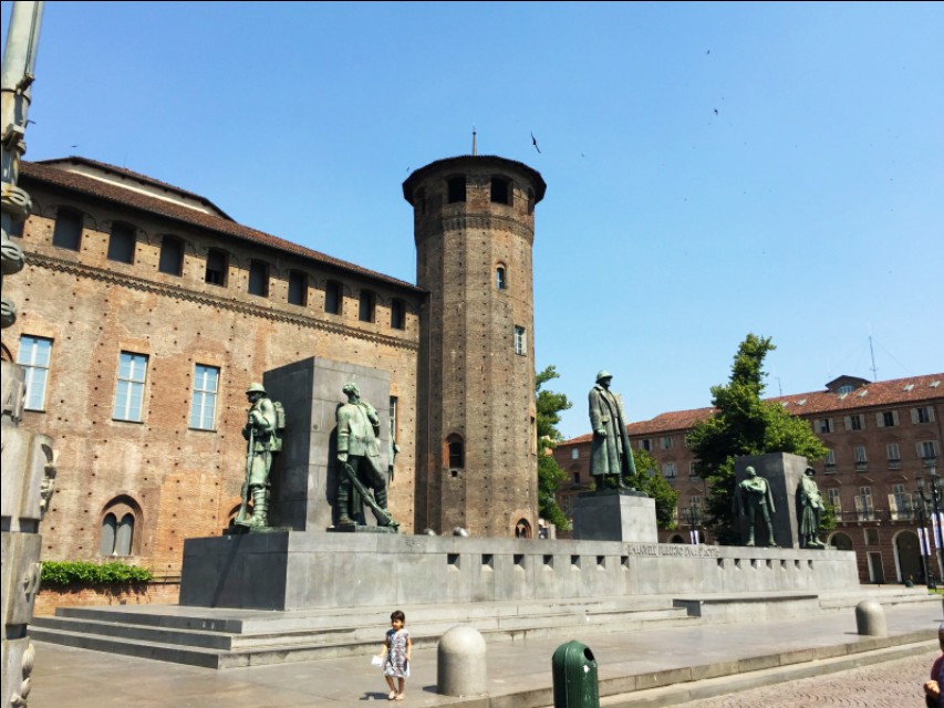 意大利都灵风景照片,曾经意大利的首都