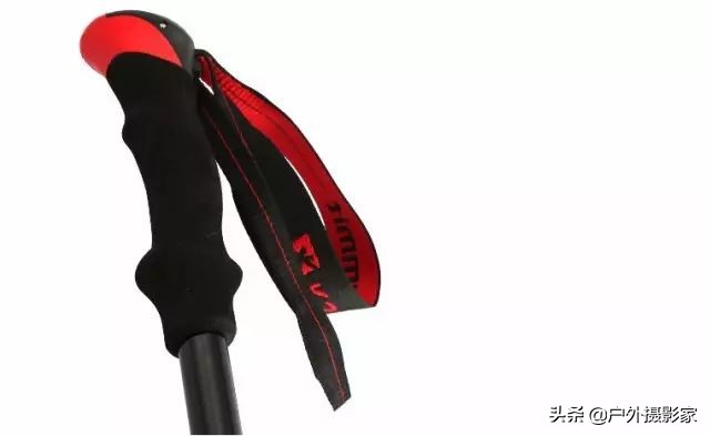 徒步登山杖的正确使用方法,户外登山杖的正确使用视频